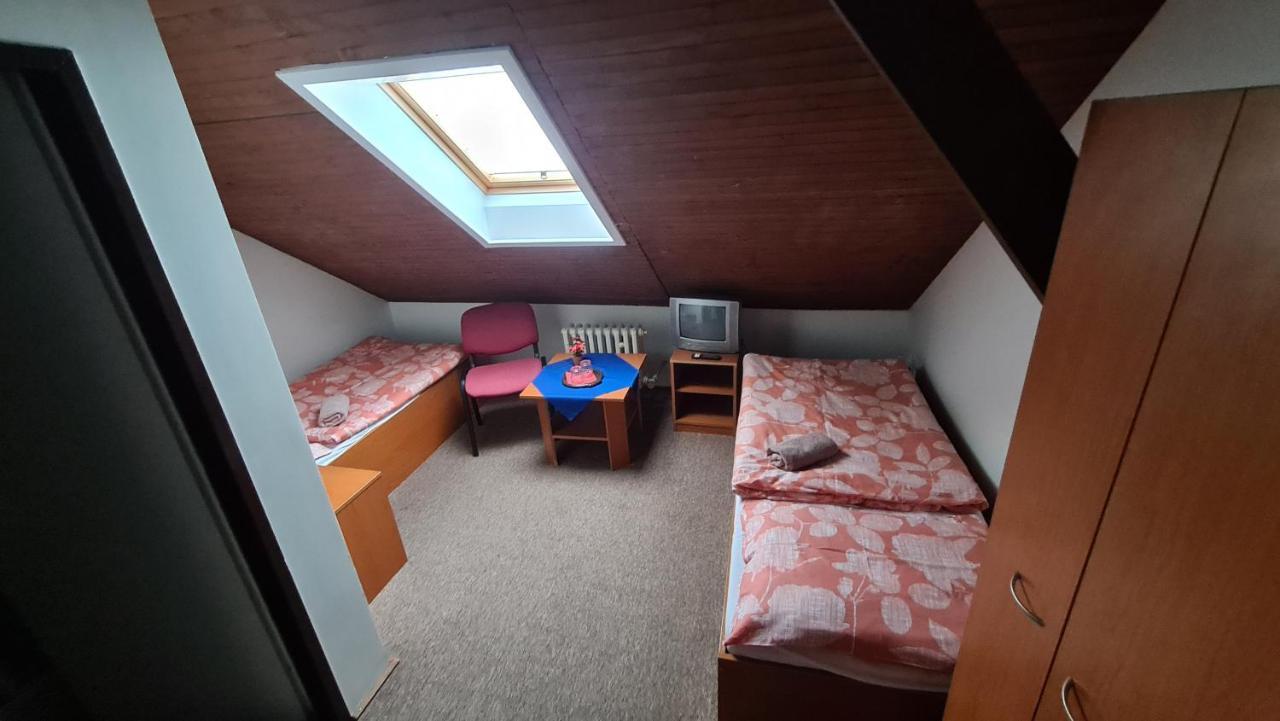 Penzion Olympia Banská Bystrica Exterior foto